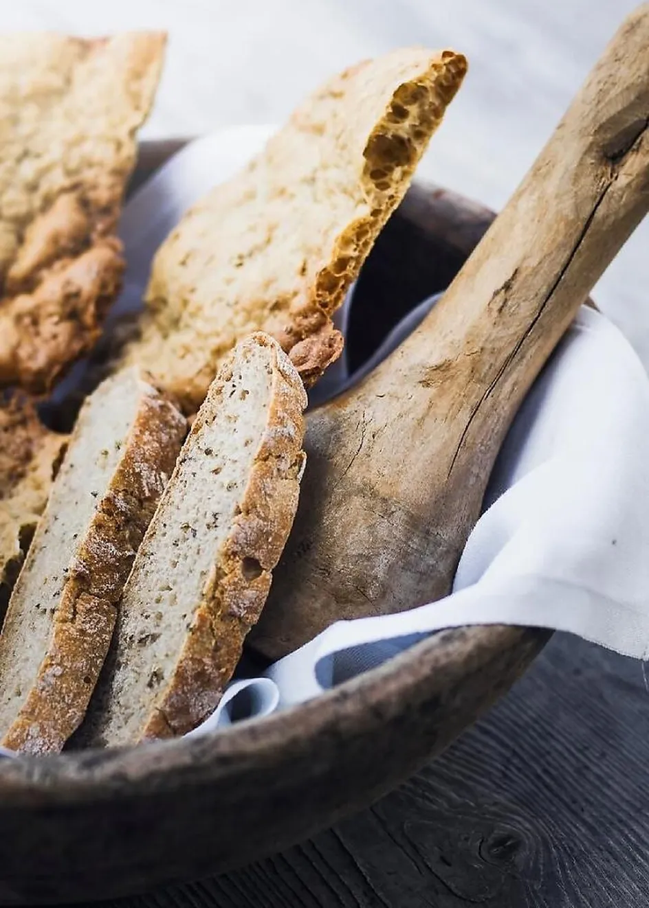 8 E5 CE2 FA10 A6 BCF8658282 B90 BAD87 DB