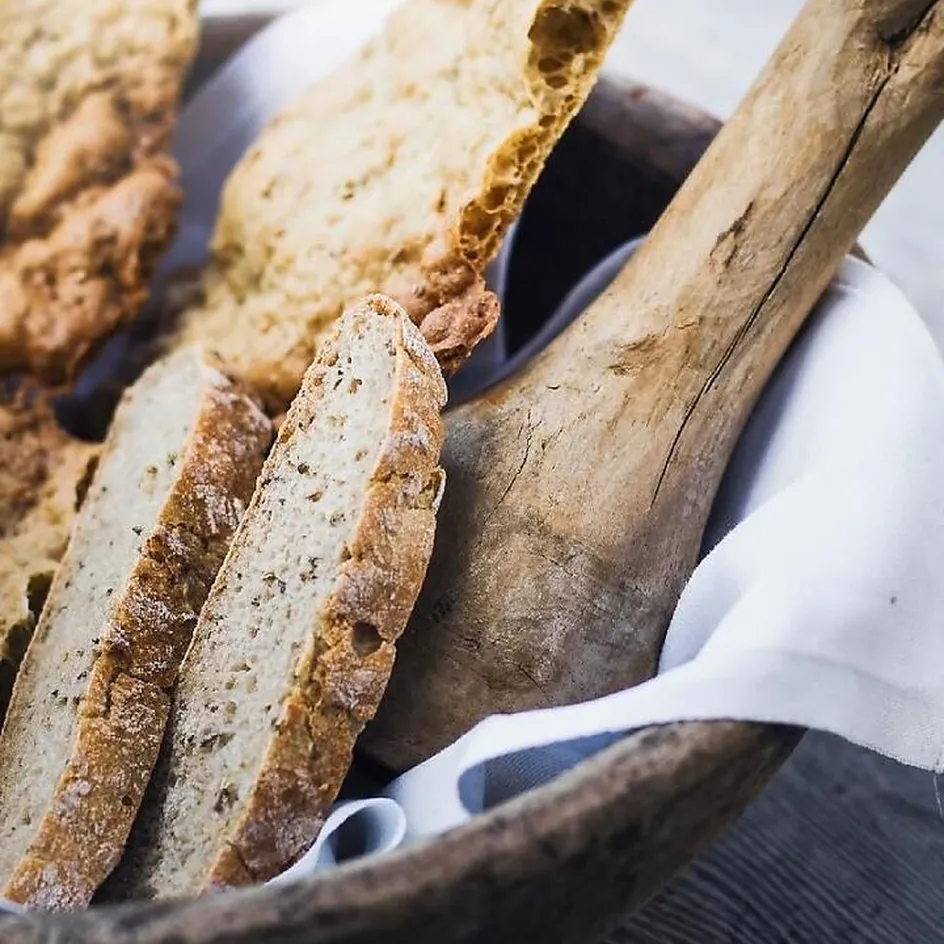 8 E5 CE2 FA10 A6 BCF8658282 B90 BAD87 DB