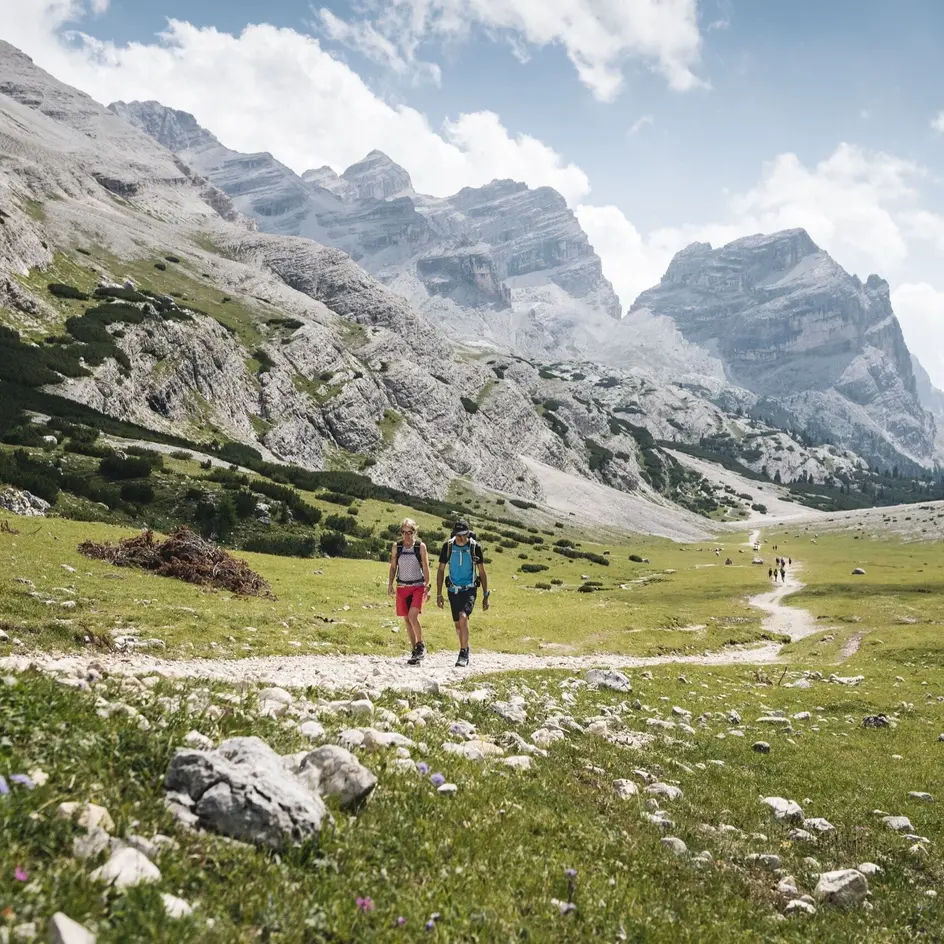 Escursione all'Alpe di Fanes nelle Dolomiti