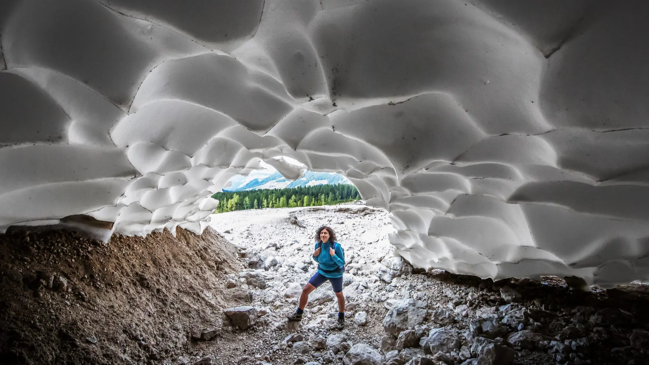 Schneehöhle in La Crusc