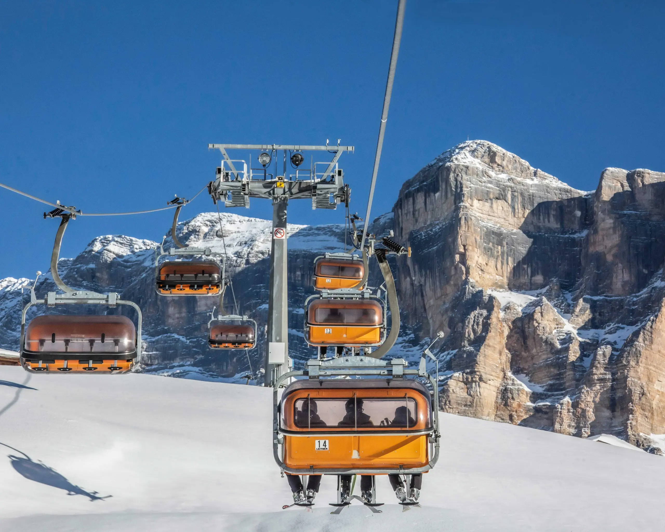 Seilbahn La Crusc 1 im Winter Dolomiti Superski