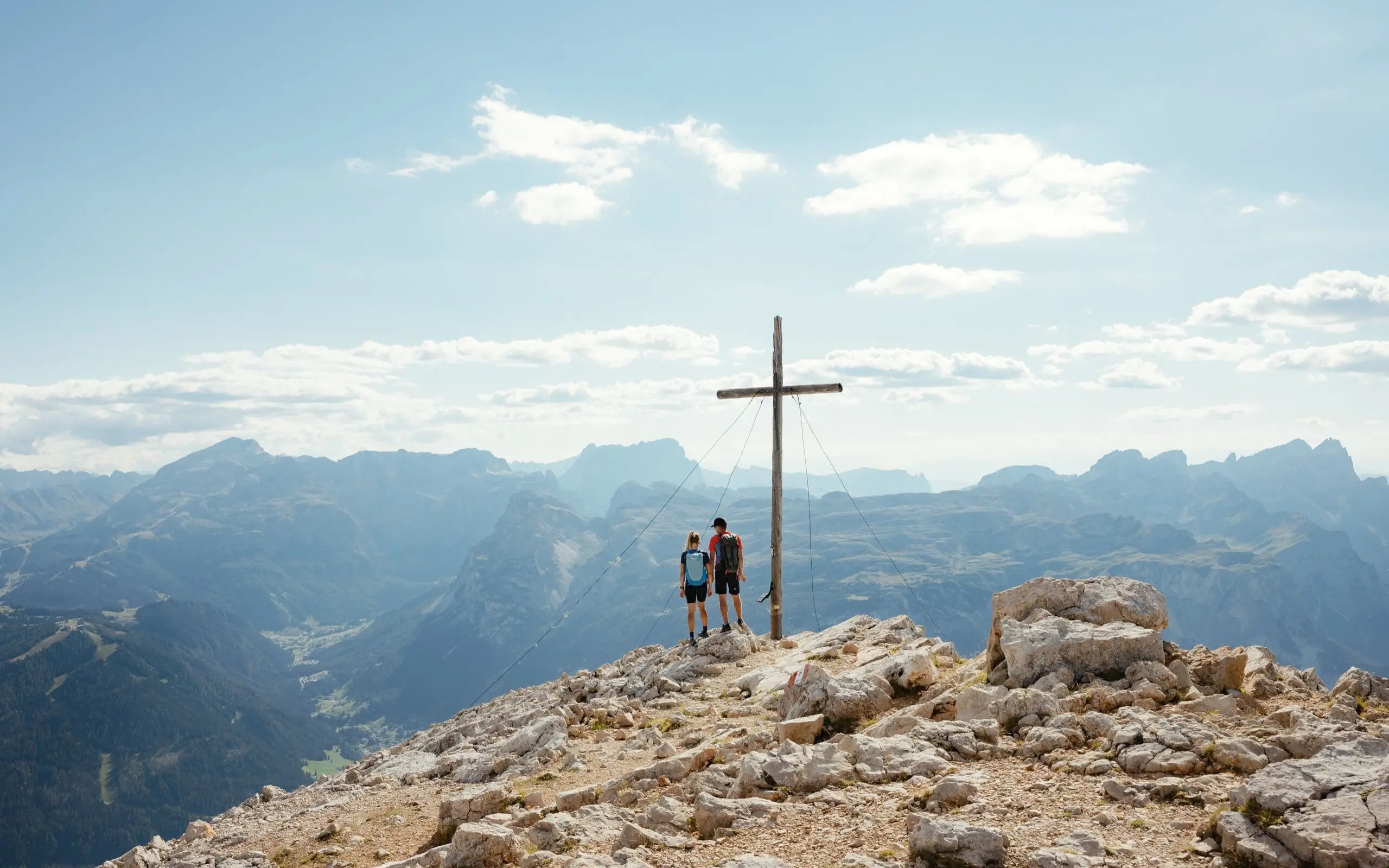 L'Ciaval: Kreuzkofel Spitze in den Dolomiten