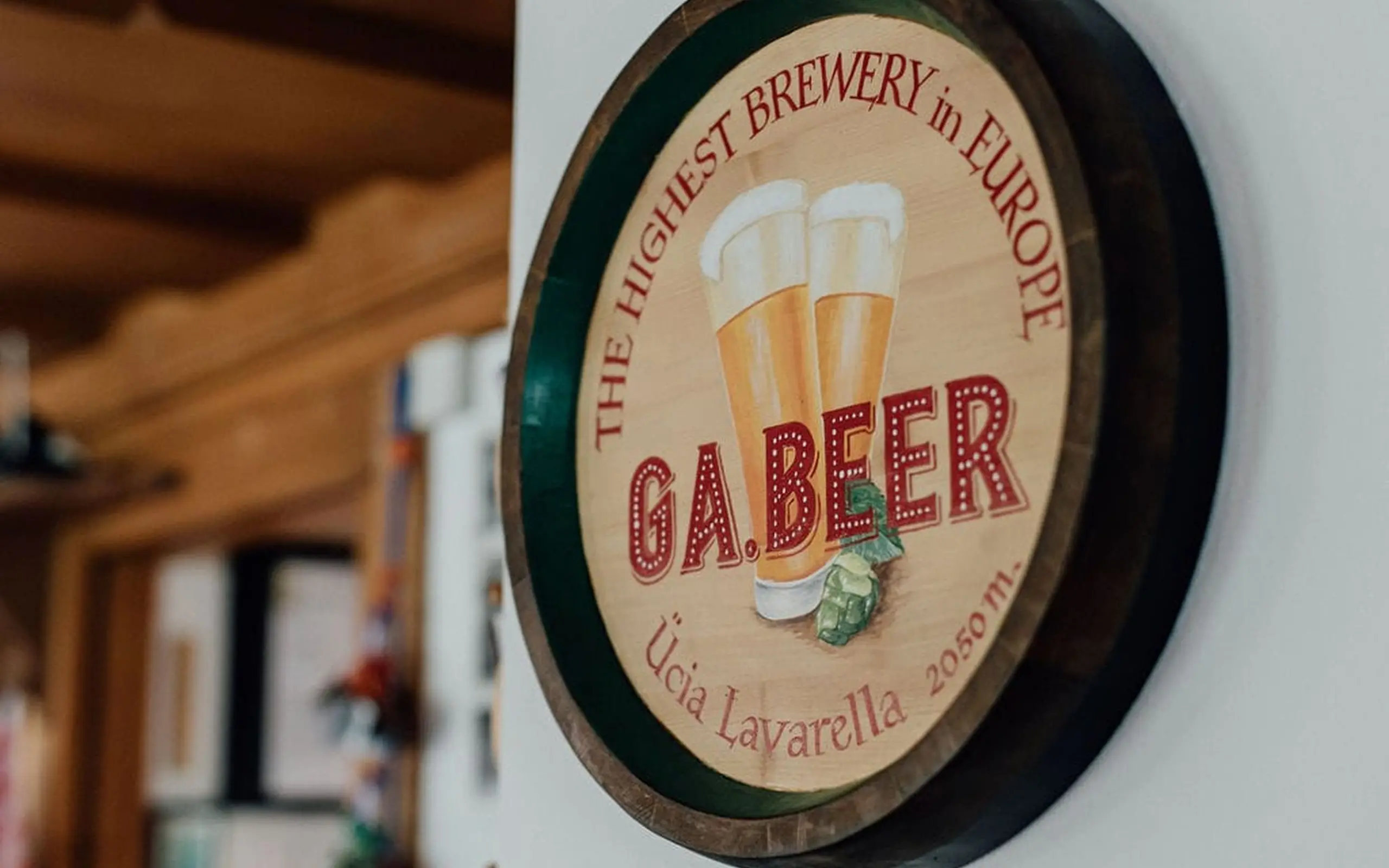 Ucia Lavarella foto logo birra Ga Beer