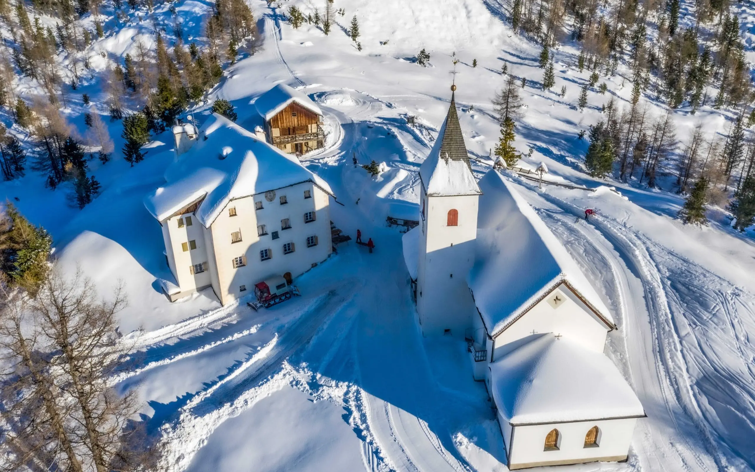 Utia rifugio la crusc santa croce inverno
