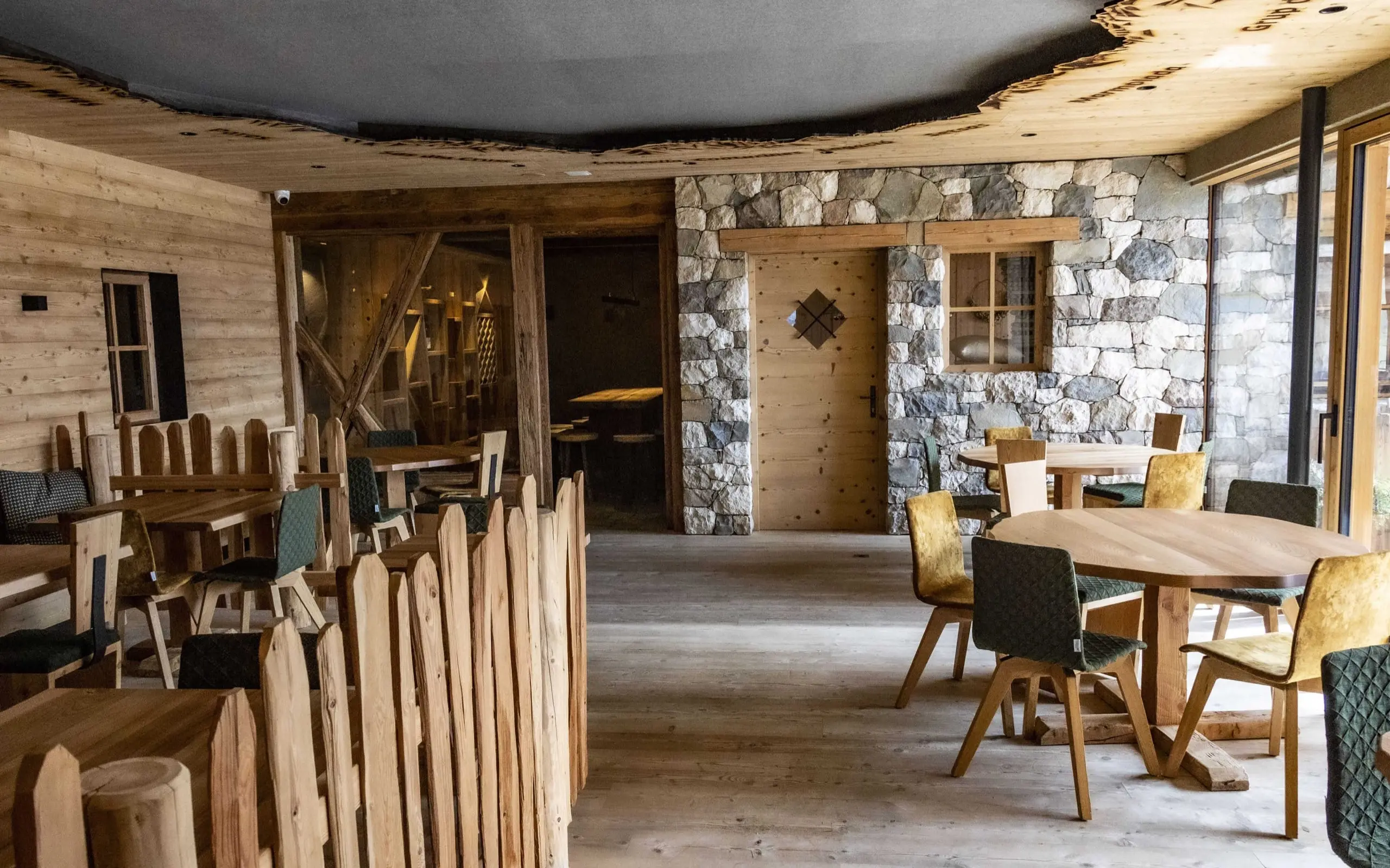 Interni Rifugio Utia Le Alta Badia