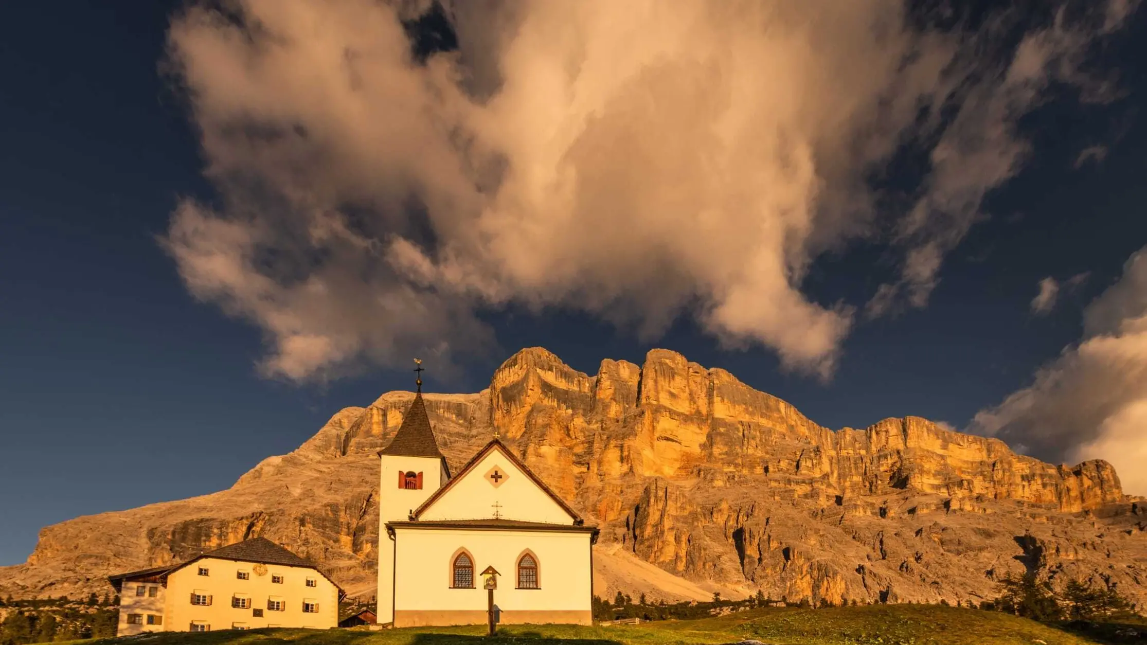 Alta Badia Santa Croce Dolomiti