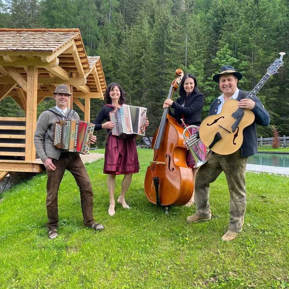 Conturines Echo La Crusc