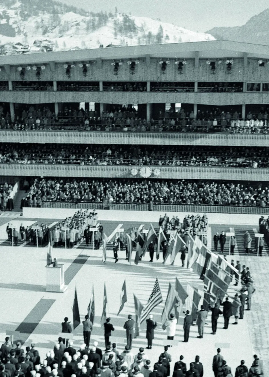 11 Olimpiades 1956