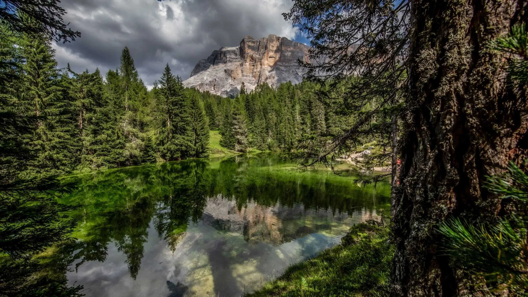 Passeggiata lech dla le alta badia